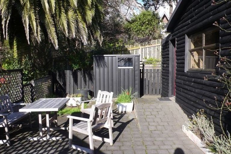 Photo of property in 10 William Street, Waikanae Beach, Waikanae, 5036