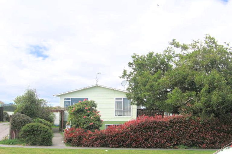 Photo of property in 20 Macdonell Street, Hilltop, Taupo, 3330