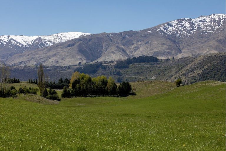 Photo of property in 122 Morven Ferry Road, Arrow Junction, Queenstown, 9371