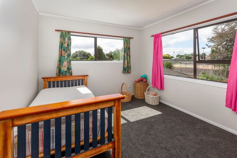 Photo of property in 11 Howden Street, Waiuku, 2123