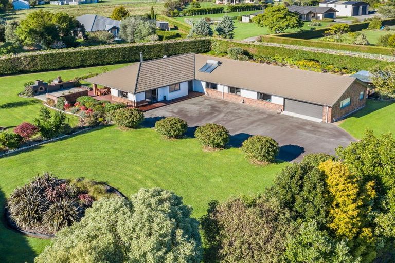 Photo of property in 47 Pohutukawa Drive, Levin, 5571