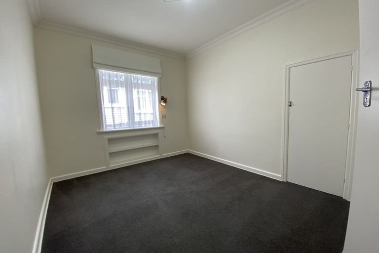 Photo of property in 49 Ganges Road, Khandallah, Wellington, 6035