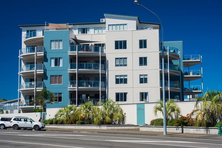 Photo of property in Bay View, 14/90 Customhouse Street, Gisborne, 4010