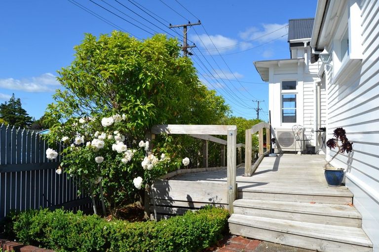 Photo of property in 2c Saint Leonard Street, Saint Johns Hill, Whanganui, 4501
