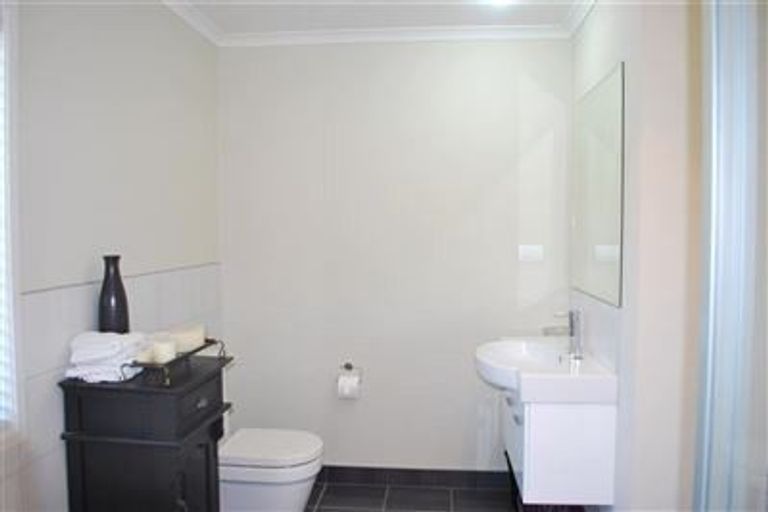 Photo of property in 3 Delta Close, Pyes Pa, Tauranga, 3112