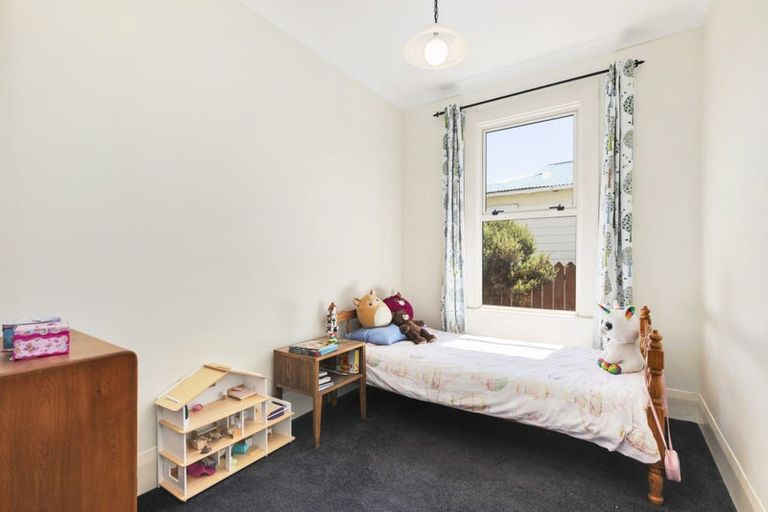 Photo of property in 27 Randwick Crescent, Moera, Lower Hutt, 5010