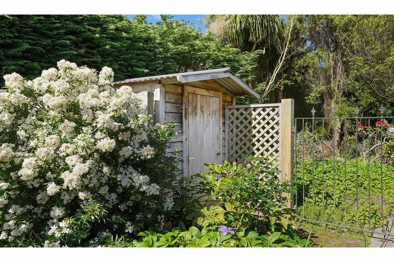 Photo of property in 30 Taranaki Drive, Woodend, 7610