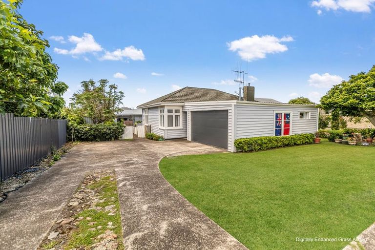 Photo of property in 13 Chaytor Street, Te Puke, 3119