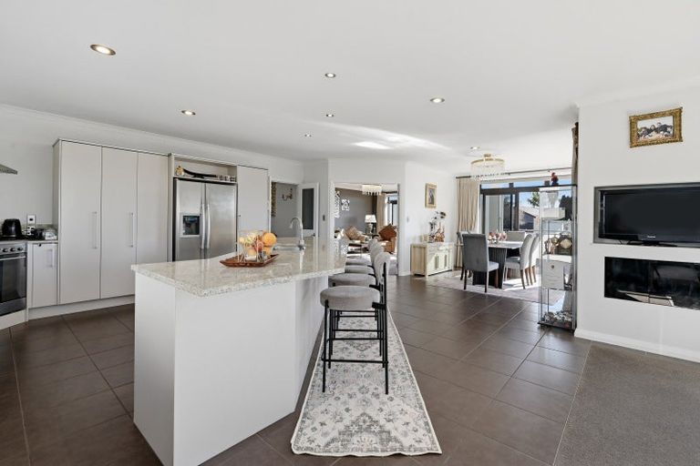 Photo of property in 2 Parnwell Place, Ohauiti, Tauranga, 3112