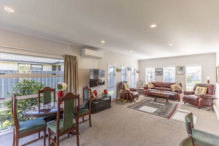 Photo of property in 19 Drake Crescent, Awatoto, Napier, 4110