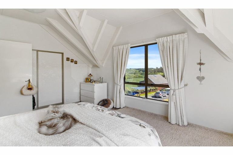 Photo of property in 16 Watlington Place, Watlington, Timaru, 7910