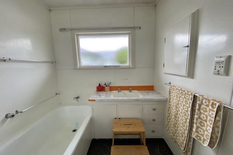 Photo of property in 27 Andrew Street, Stoke, Nelson, 7011