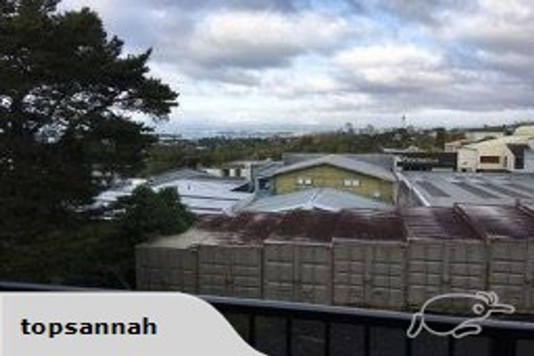 Photo of property in 12/241 Hinemoa Street, Birkenhead, Auckland, 0626