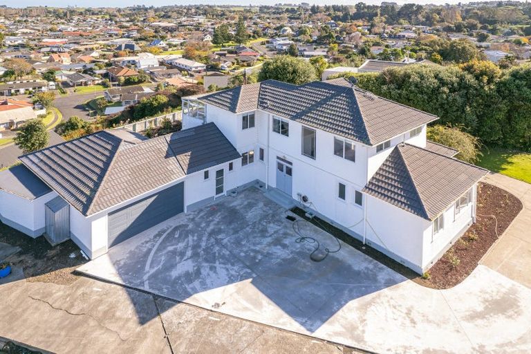 Photo of property in 14 Rawhiti Place, Saint Johns Hill, Whanganui, 4501