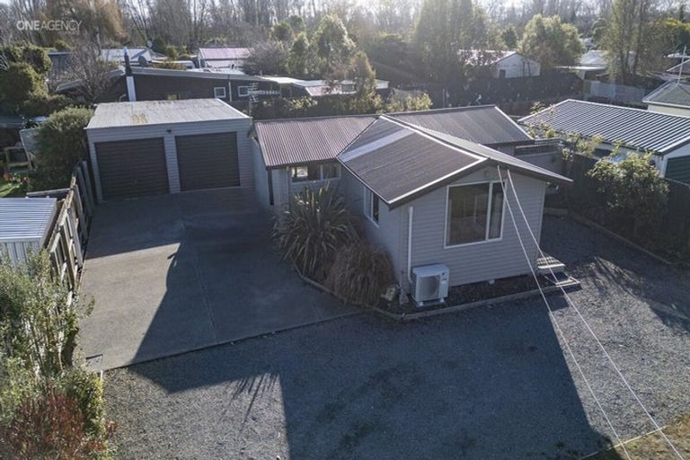 Photo of property in 143 Kainga Road, Kainga, Christchurch, 8083