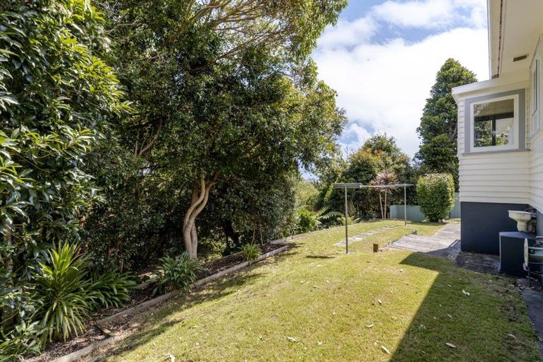 Photo of property in 136a Seaview Road, Westown, New Plymouth, 4310