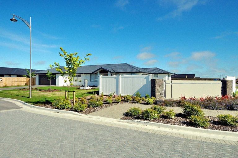 Photo of property in 2 Wearing Place, Kaiapoi, 7630