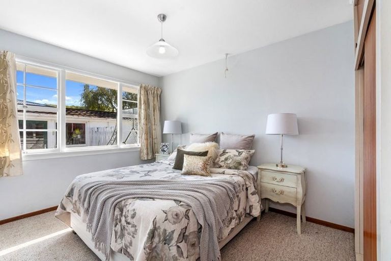 Photo of property in 1/1 Impala Place, Sockburn, Christchurch, 8042