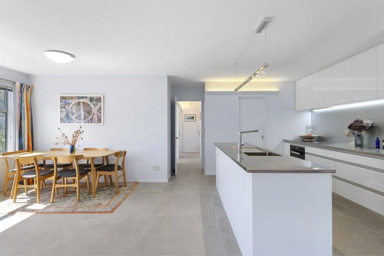 Photo of property in 1/64 Hewitts Road, Merivale, Christchurch, 8014