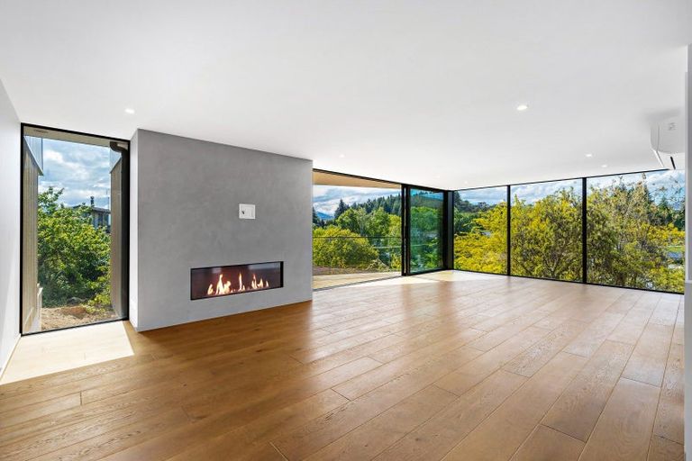 Photo of property in 30a Chalmers Street, Wanaka, 9305