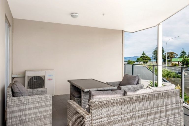 Photo of property in Bay View, 6/90 Customhouse Street, Gisborne, 4010