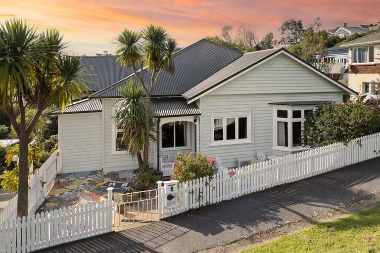 Photo of property in 6 Daly Street, Port Chalmers, 9023