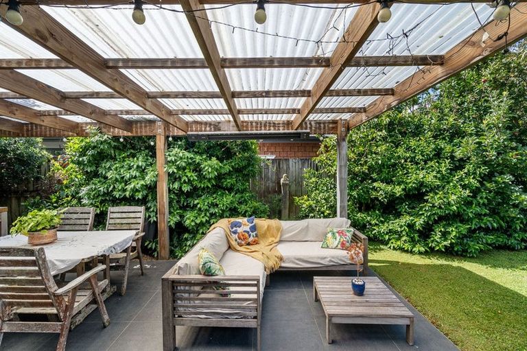 Photo of property in 13 Lilac Close, Cambridge, 3434