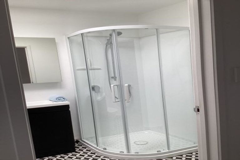 Photo of property in 5/72 Kitchener Road, Milford, Auckland, 0620