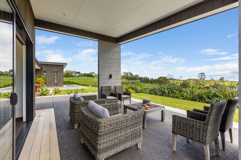 Photo of property in 3a Parrs Road, Hurworth, New Plymouth, 4371