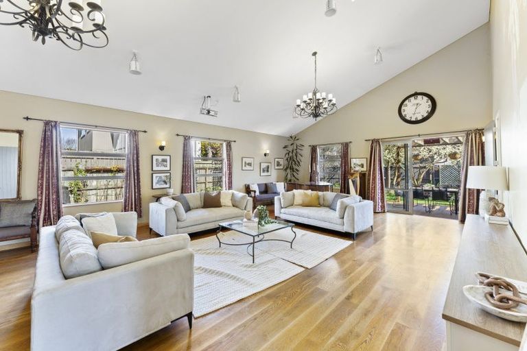 Photo of property in 14 Stanbury Avenue, Somerfield, Christchurch, 8024