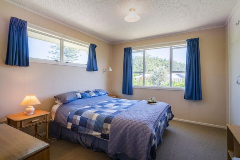 Photo of property in 7 Marine Parade, Cooks Beach, Whitianga, 3591