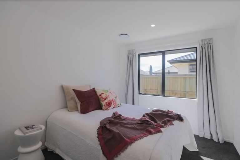 Photo of property in 14 Quaifes Road, Halswell, Christchurch, 8025