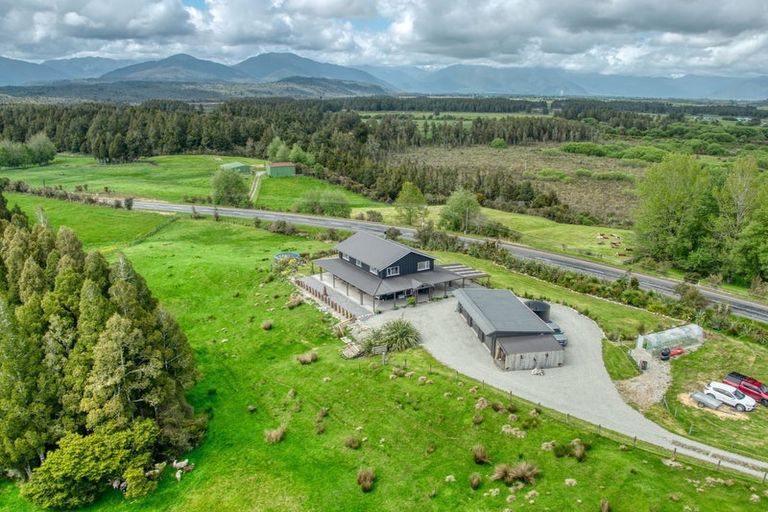 Photo of property in 147 Lake Kaniere Road, Blue Spur, Hokitika, 7811