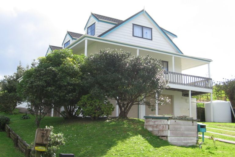 Photo of property in 32 Du Fresne Place, Russell, 0202