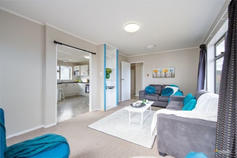 Photo of property in 118 Norana Road, Timberlea, Upper Hutt, 5018