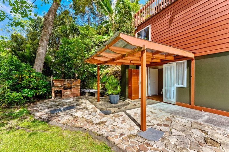 Photo of property in 31 Austin Road, Greenhithe, Auckland, 0632