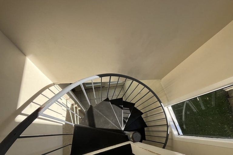 Photo of property in 40 Govett Avenue, Frankleigh Park, New Plymouth, 4310