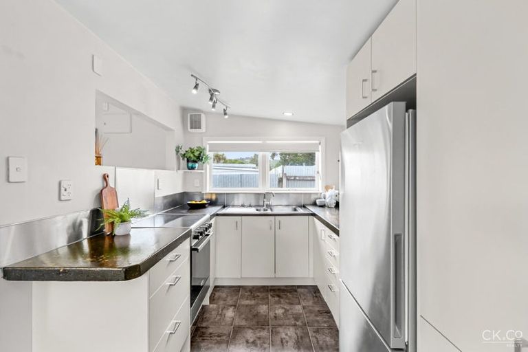 Photo of property in 12a Islington Street, Trentham, Upper Hutt, 5018