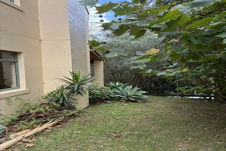 Photo of property in 4 Nautilus Drive, Gulf Harbour, Whangaparaoa, 0930