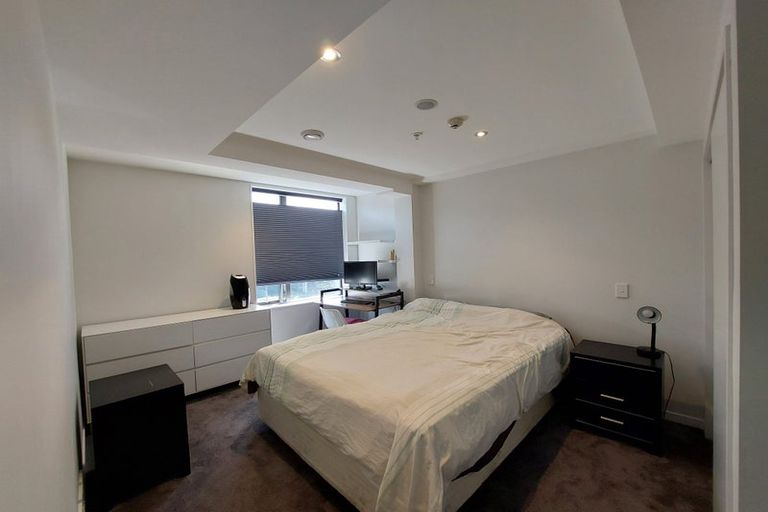 Photo of property in Nouvo Apartments, 2b/21 Rugby Street, Mount Cook, Wellington, 6021