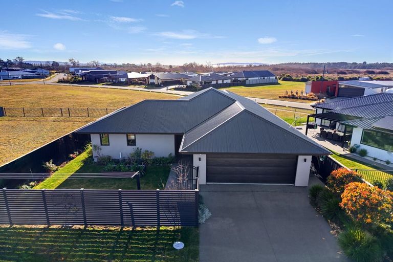 Photo of property in 9 Hapua Lane, Pegasus, 7612