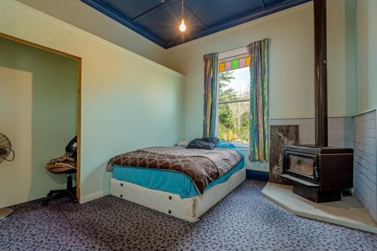 Photo of property in 99 Rowes Road, Hunterville, 4785