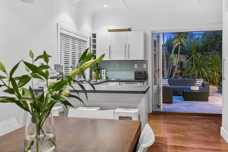 Photo of property in 2a Hororata Road, Hauraki, Auckland, 0622