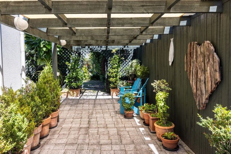 Photo of property in 3/46 The Esplanade, Westshore, Napier, 4110