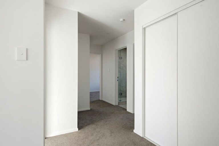 Photo of property in 71 Bill Harvey Drive, Halswell, 8025