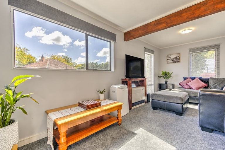 Photo of property in 10 Tranmere Road, Fairfield, Hamilton, 3214