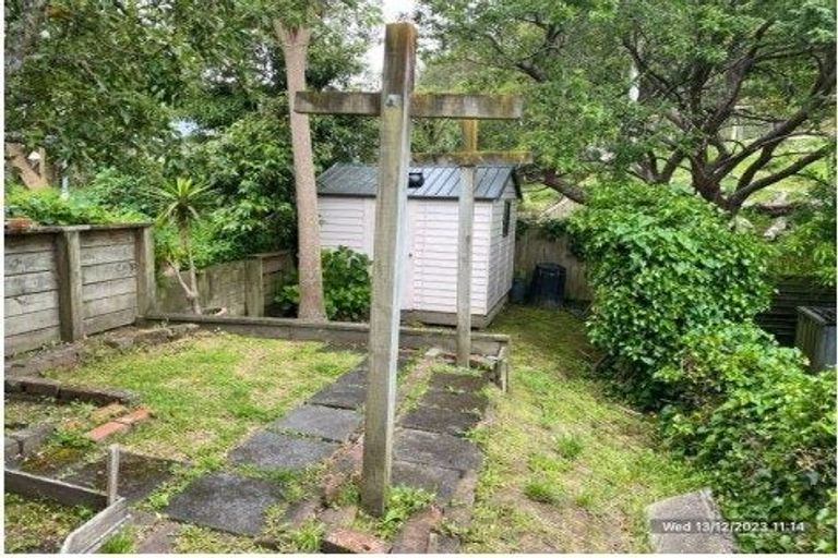 Photo of property in 34 Duppa Street, Berhampore, Wellington, 6023