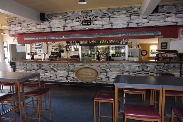 Photo of property in 149 South Road, Caversham, Dunedin, 9012