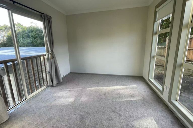 Photo of property in 11 Quiet Street, Te Atatu South, Auckland, 0610