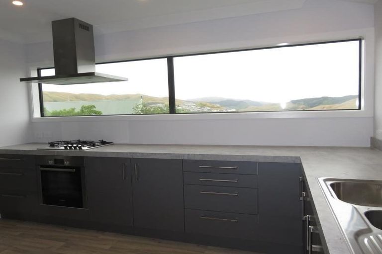 Photo of property in 3a Trilids Lane, Churton Park, Wellington, 6037